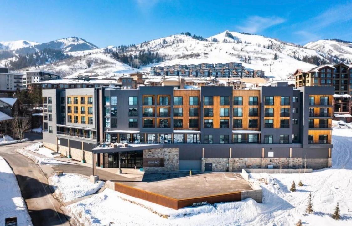 Slope Side Studio In The Heart Of Canyons Village With Heated Pool & Hot Tub! Park City Exterior photo